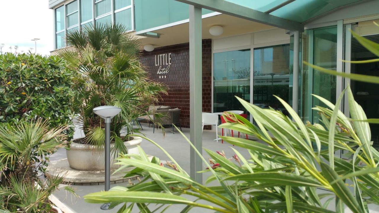 Little Hotel Riccione Ngoại thất bức ảnh